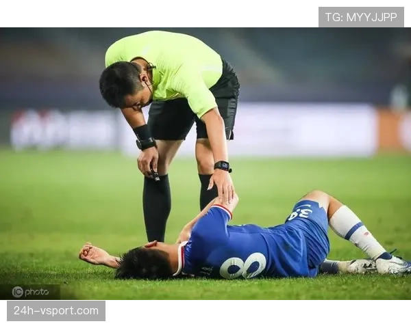 接触犯规判罚到底怎样判？裁判眼中的界限解析